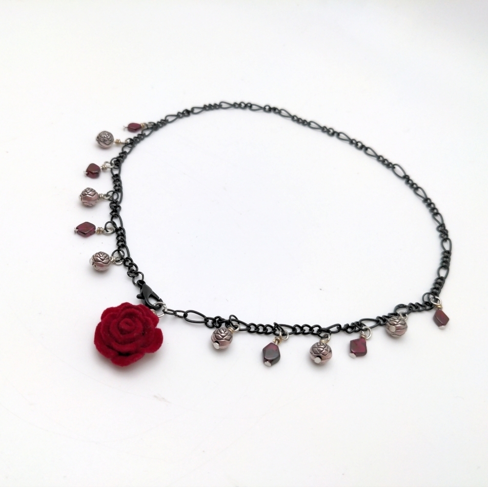 381MIDALANE Black Chain Choker with Garnet and Rose Accents - Picture 3 of 16